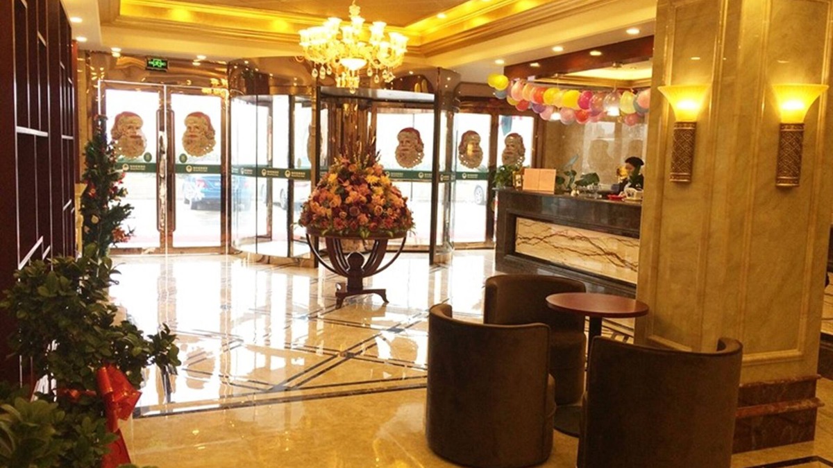 Suqian Hotel | GreenTree Inn Suqian Sihong Passenger Station Zhongyuan Logistics District Hotel