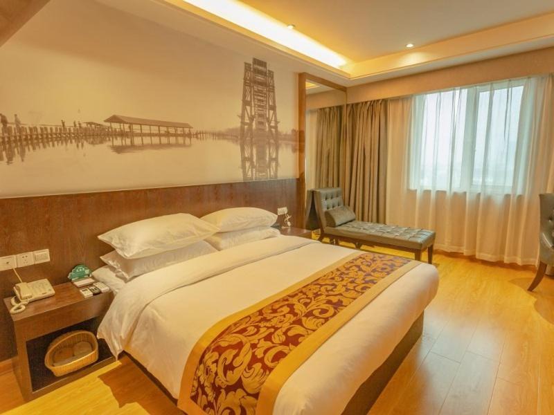 Wuxing Hotel | GreenTree Inn Zhejiang Huzhou South Street Chaoyin Bridge Business Hotel