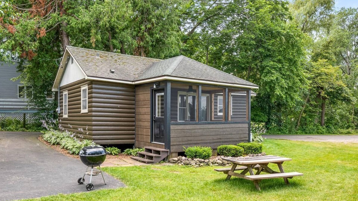 Green Lake Cottage | Greenway Log Cottage - 5