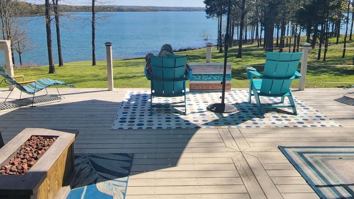 Drasco Resort | Greers Ferry Lake House Perfect for Solar Eclipse!