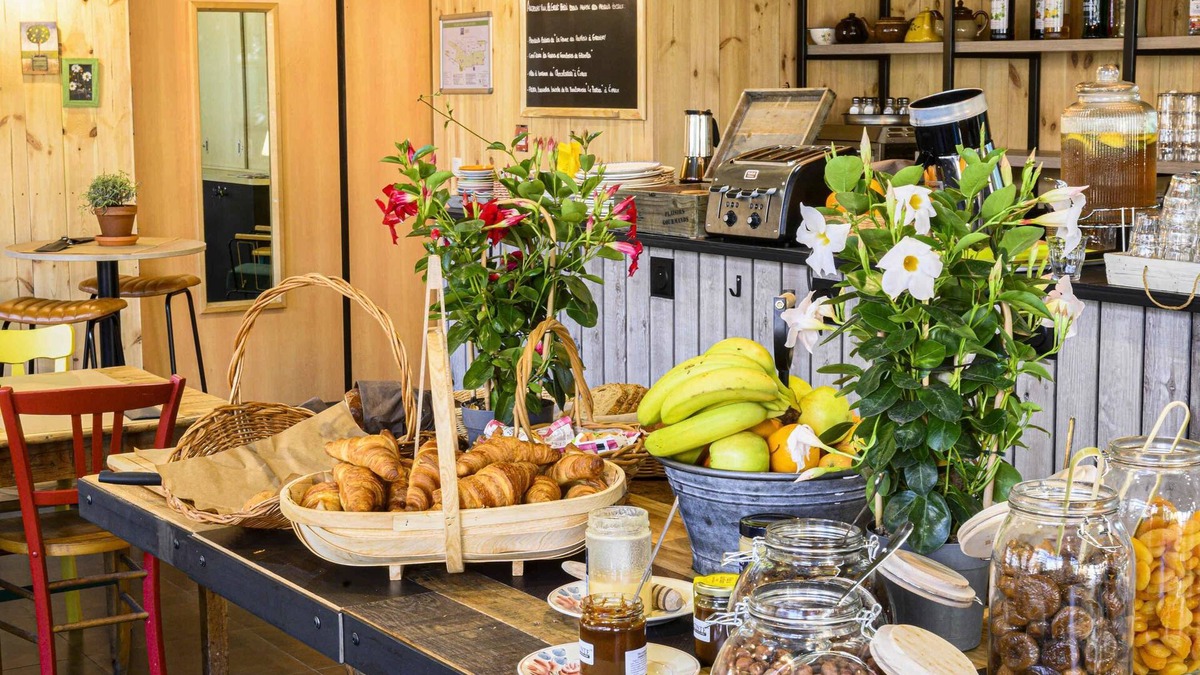 Evreux Hotel | Greet Hotel Evreux Centre - Route de Normandie by Accor