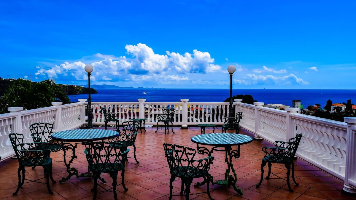 Kingstown Hotel | Grenadine House