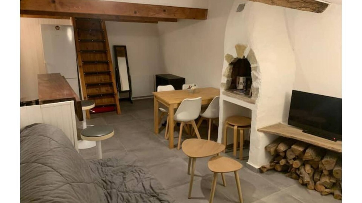 Greolieres Apartment | Greolières village: Superb duplex with mountain view.