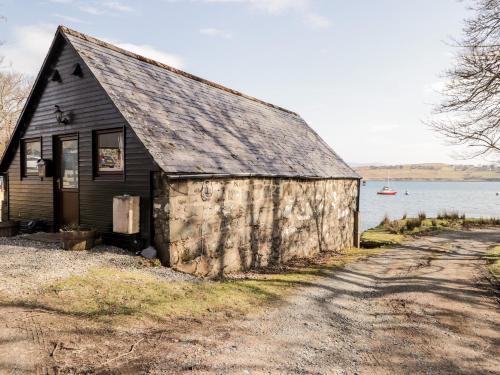 Greshornish Apartment | Greshornish Boathouse