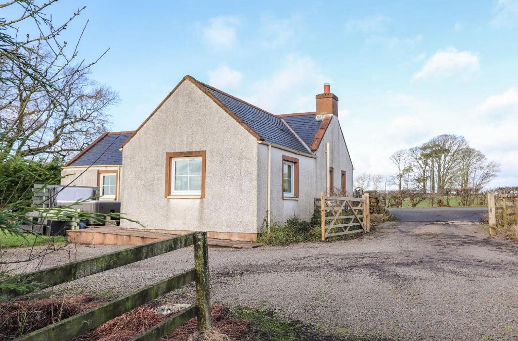 Lockerbie House | Grey Craig Cottage