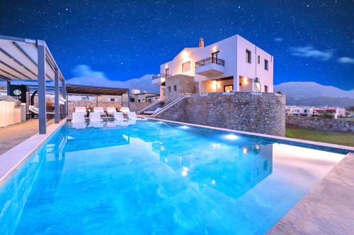 Asprouliani Villa | Grey Grand Villa Private Pool