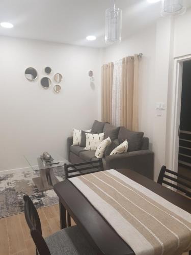 St. George's Apartment | Grey Stone Villa
