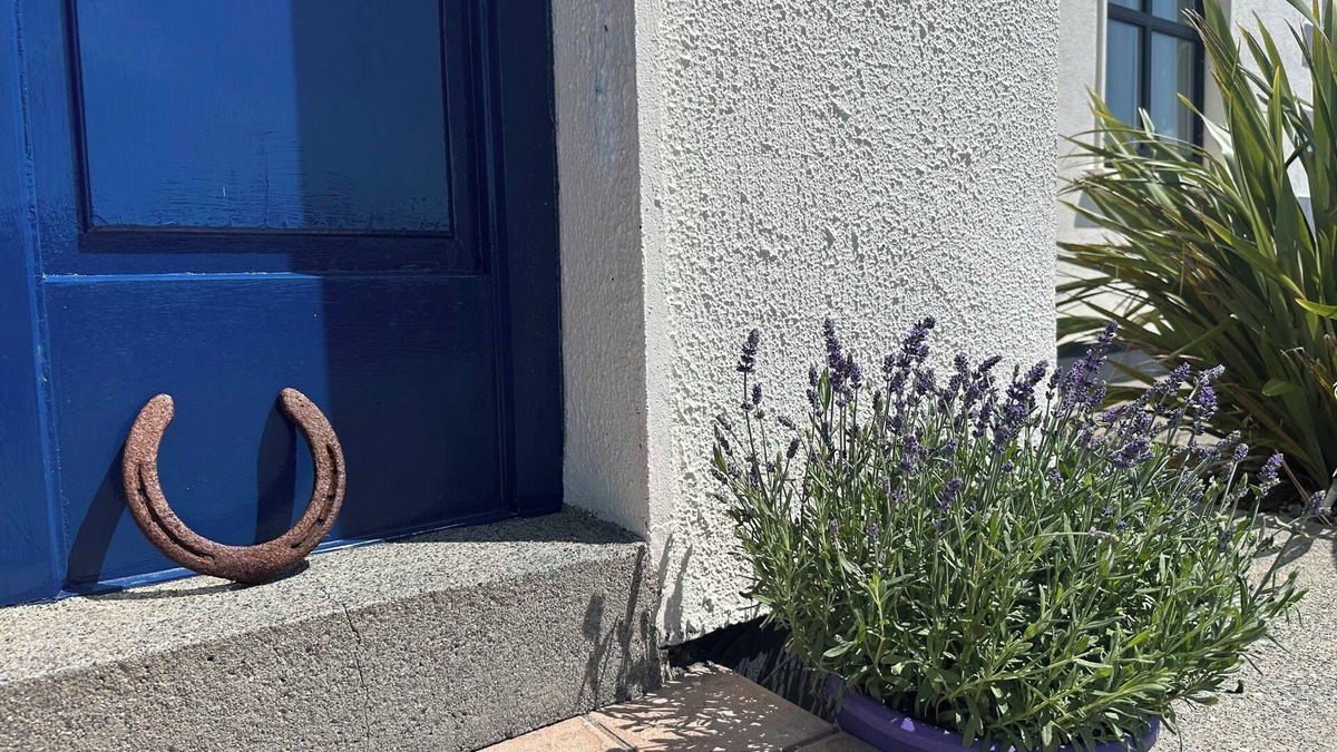 Ballyconneely House | Grianán — A sunny place