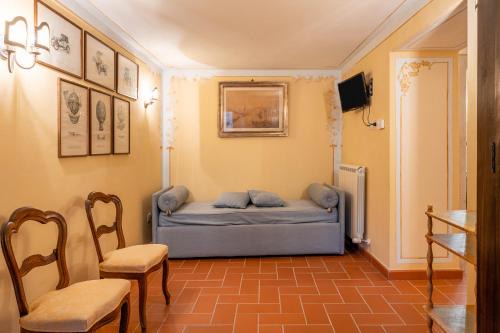 Molazzana House | Grillo Rosso Taverna