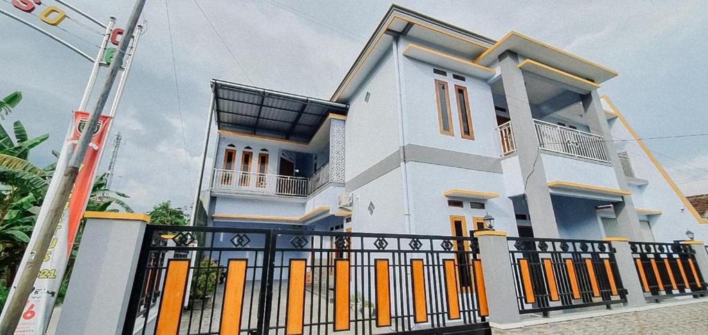 Hargomulyo Hotel | Griya Mbak Tafik Syariah