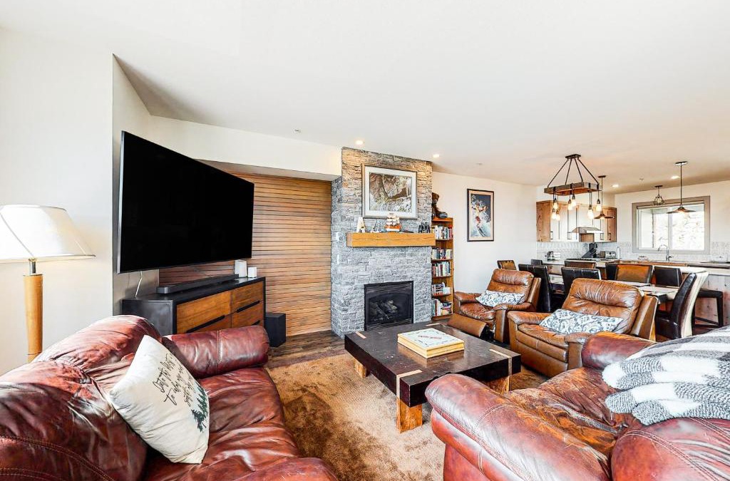 Snow Pine Estates House | Grizzly Ridge