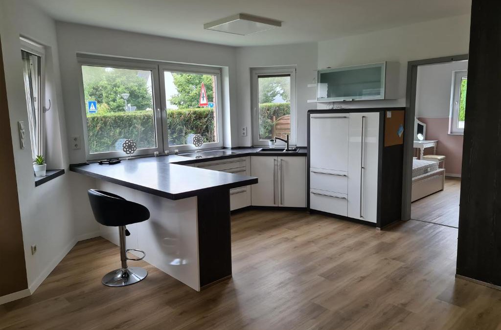 Altenrath Apartment | Große Ferienwohnung Nähe Flughafen Köln Bonn
