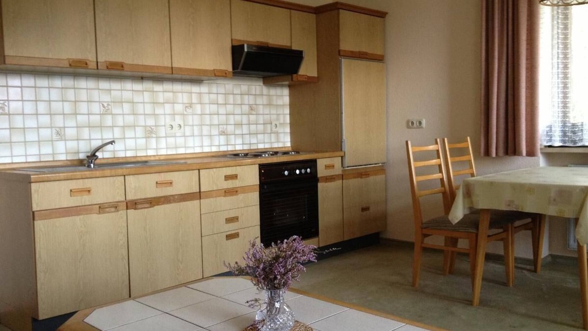 Silberberg Apartment | Großzügige Ferienwohnung (70qm) im Obergeschoss