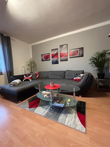 Bad Berneck im Fichtelgebirge Apartment | Große helle Ferienwohnung mit Balkon, ruhig gelegen mit guter Verkehrsanbindung