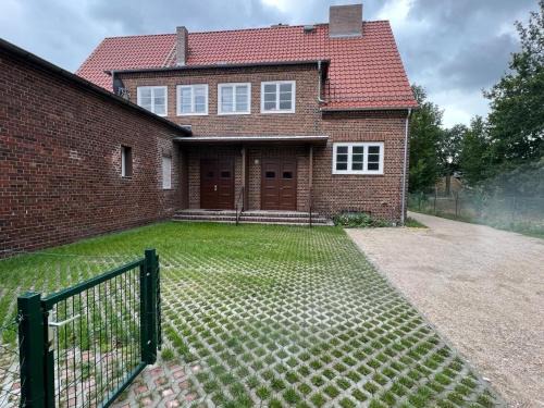 Kolkwitz Apartment | Grosse Möblierte Wohnung Zu Vermieten inkl Parkplatz , Garten