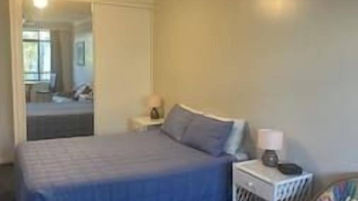 Parramatta Park Apartment | Grosvenor Cairns 1 Bdr self-contained Studio