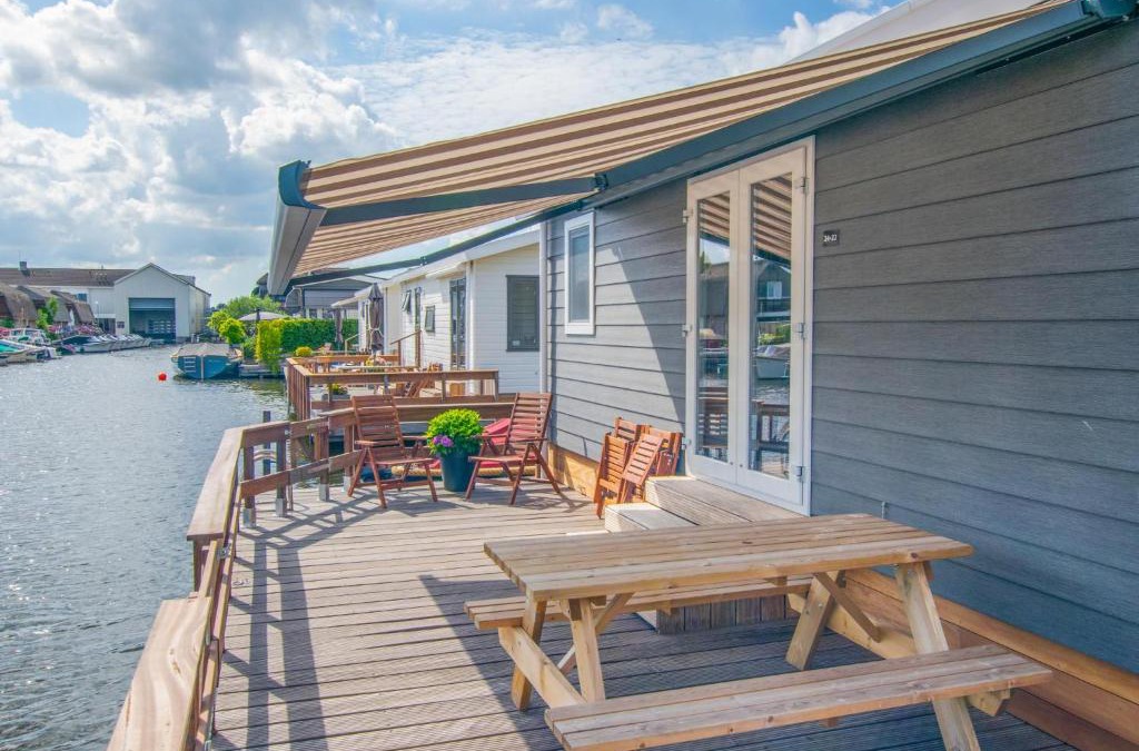 Municipality of Stichtse Vecht Ski Chalet | Grote Karekiet 24-30