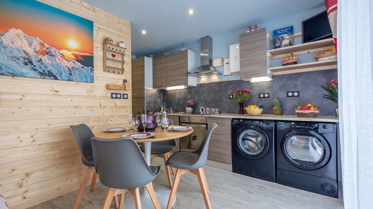 La Toussuire Apartment | Ground floor studio 24m² - Chalet - Up to 4 people - Very close to the slopes