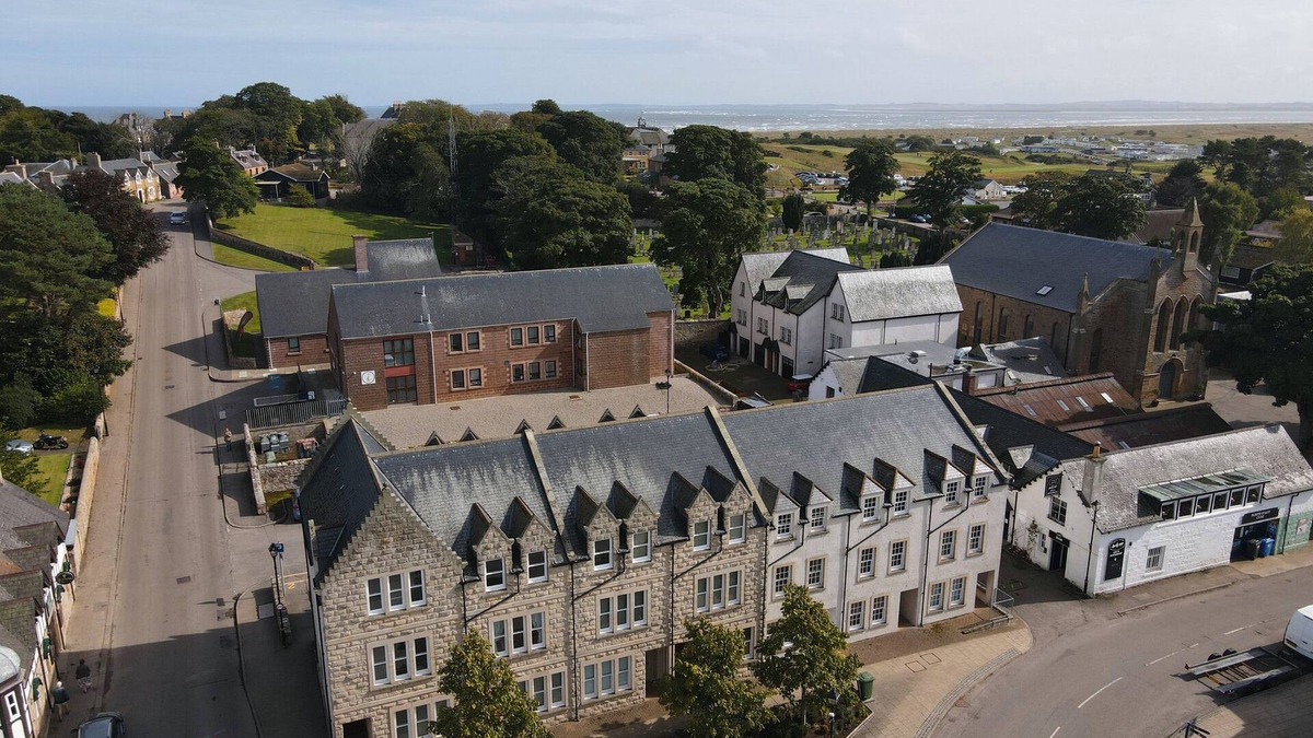 Dornoch Apartment | Ground floor 1-bedroom apartment in the centre of Dornoch.