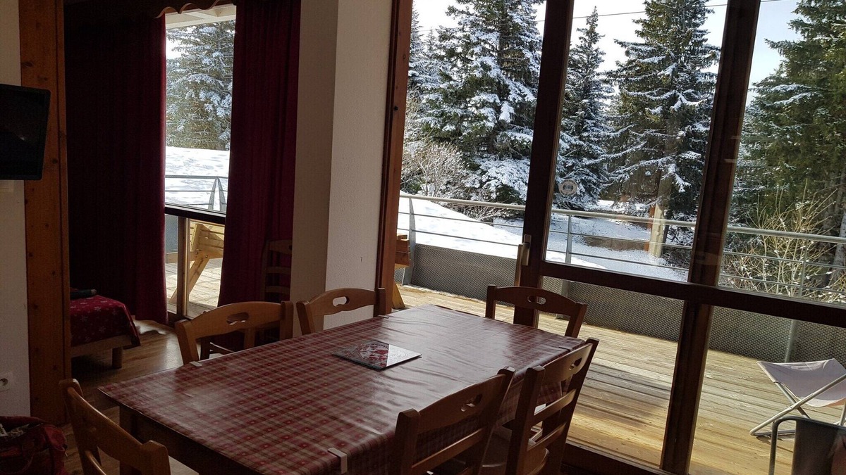 Chamrousse Apartment | Ground floor apapartment in Chamrousse