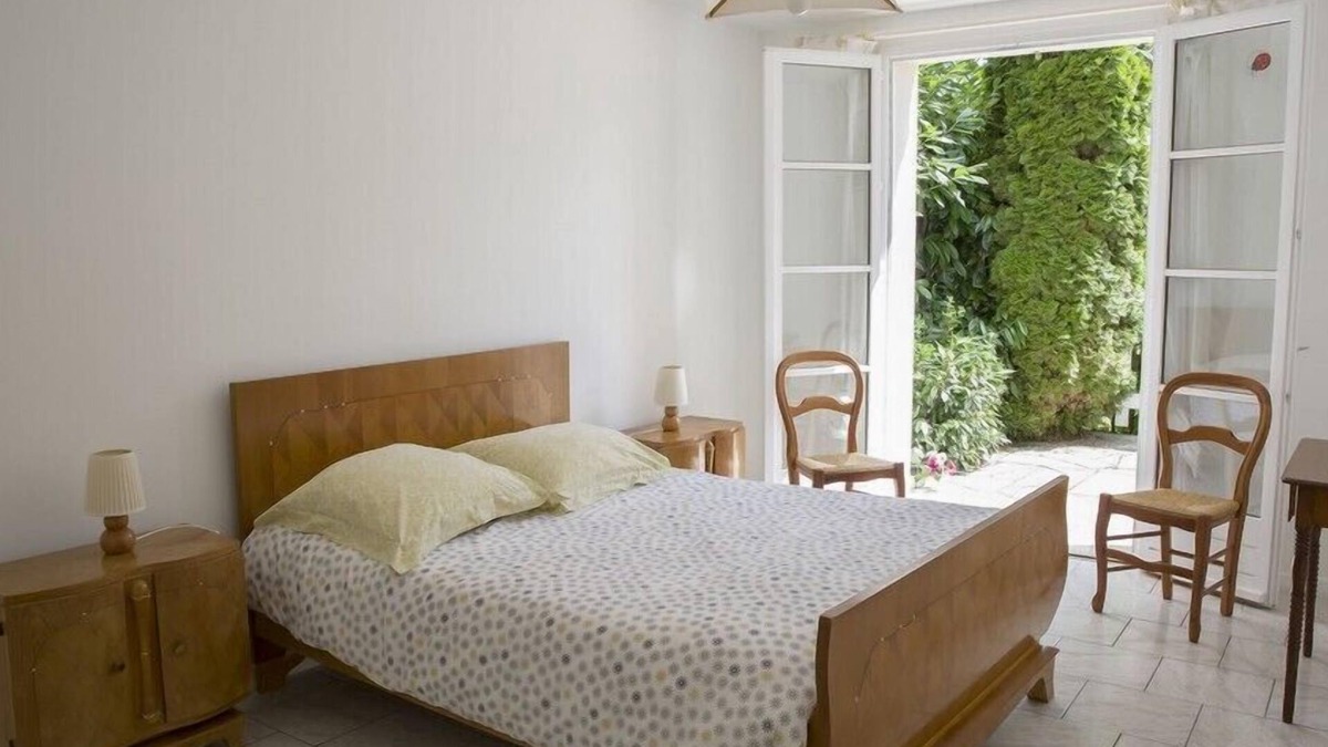 Remoncourt House | Ground floor apartment with private terrace