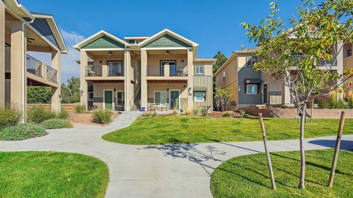 Northeast Colorado Springs Condo | Ground Floor Condo-mins to downtown-Pet Friendly