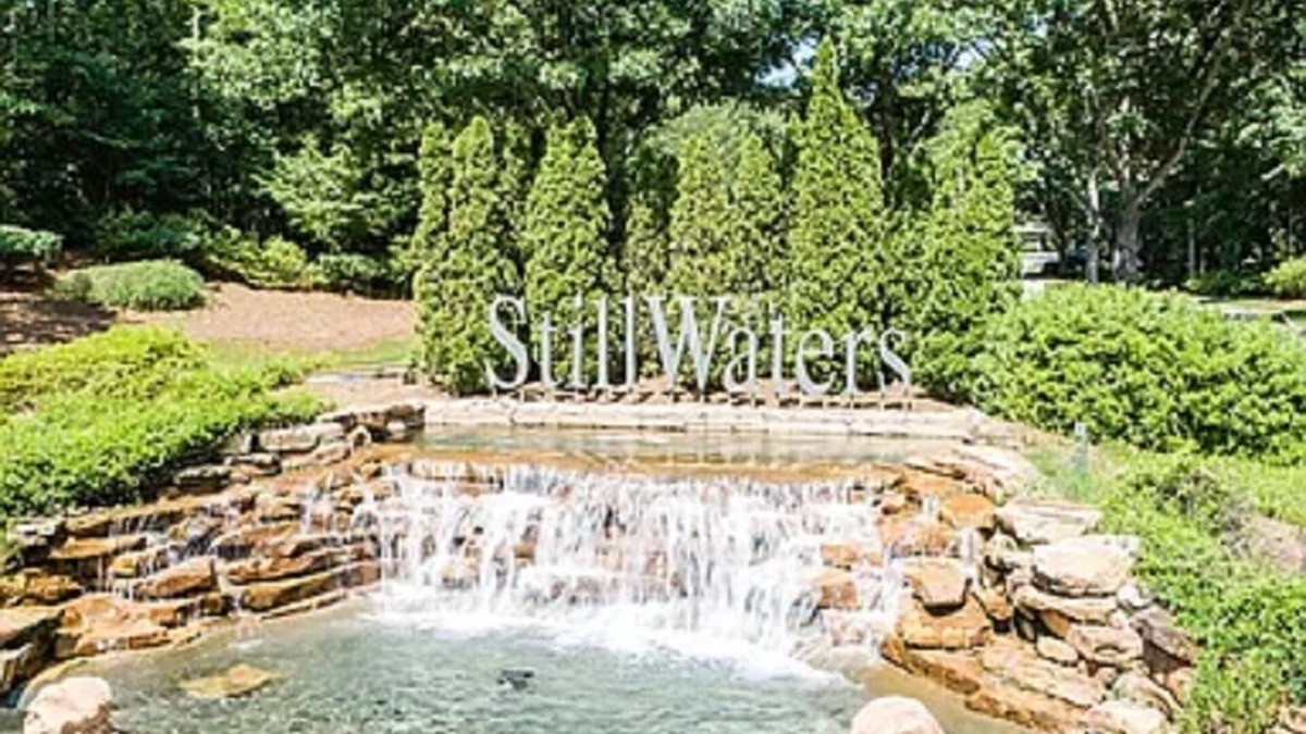 Dadeville Condo | Ground floor Lake Martin Condo!