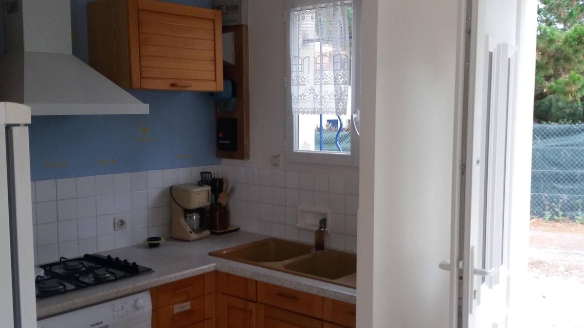 Prefailles House | Ground floor type III, 80 ml from the sea, 10 mm from the town center 60 m2