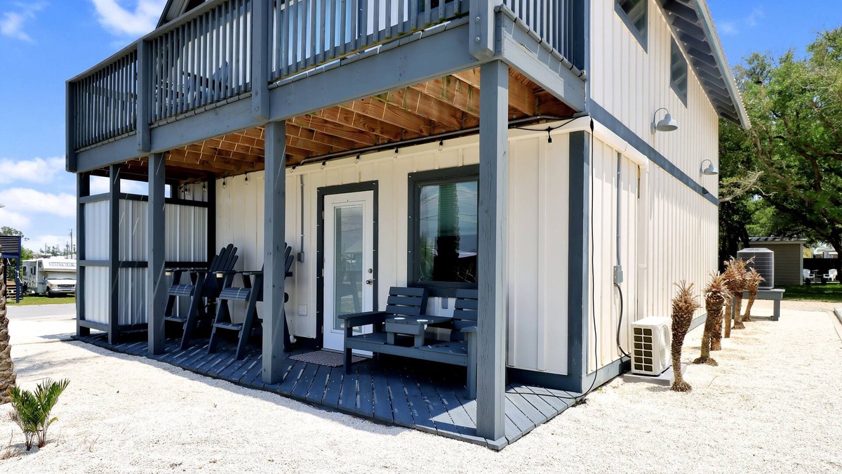 Indian Pass House | ☀️Ground Floor with Beach Views-Short Walk to Beach-Sugar Sand Cottage B☀️