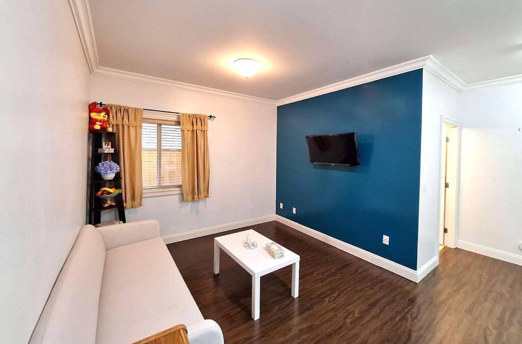 Guildford Apartment | Ground Lvl Entire Guest Suite w/Private Entrance