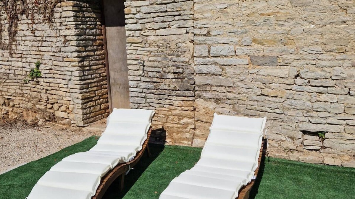 Molesme House | Group home in Burgundy: L'Antre Amis