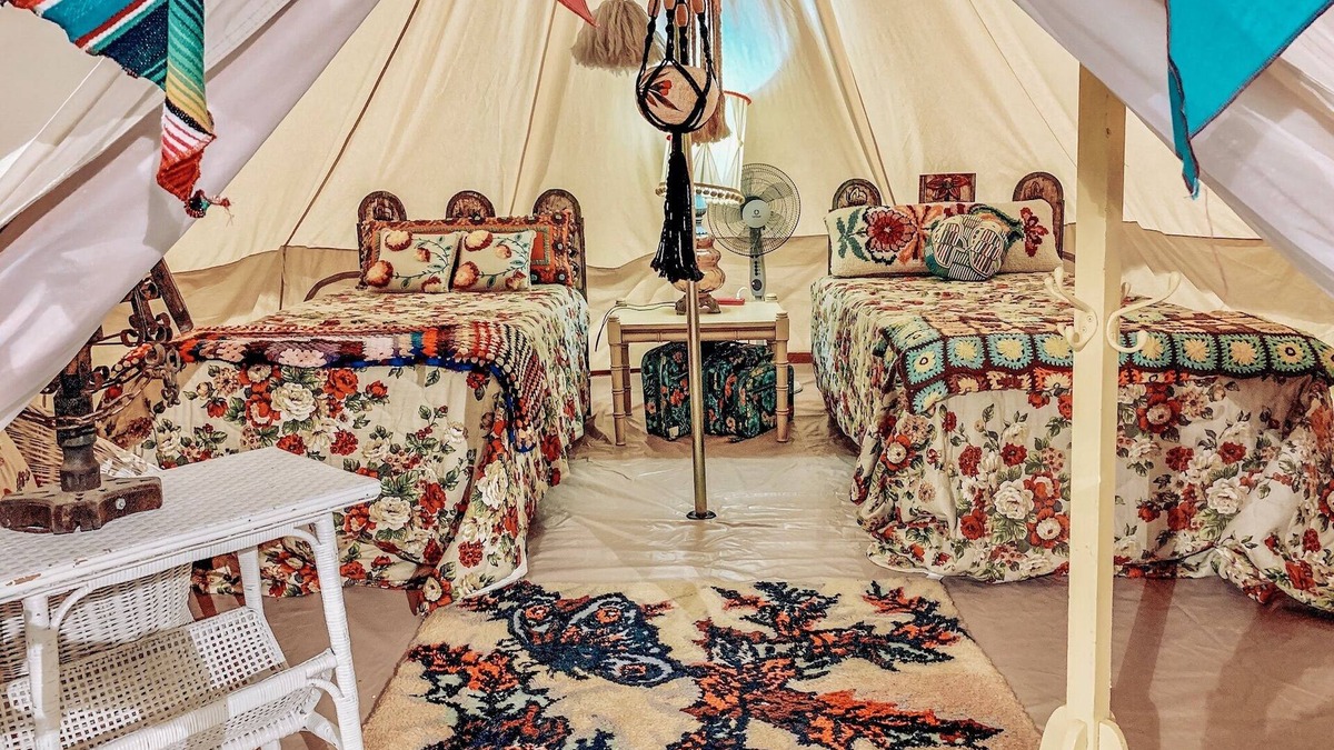 Warrenton House | Group Indoor Glamping at Lone Star Glamp Inn in Round Top, Texas