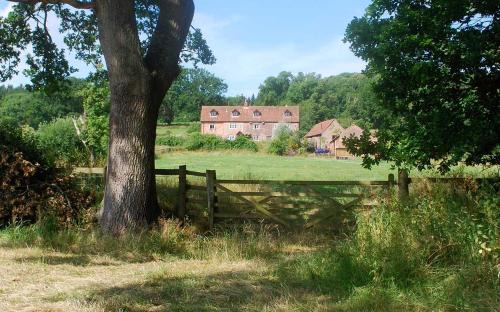 Lower Soudley Bed & Breakfast | Grove Farm B&B