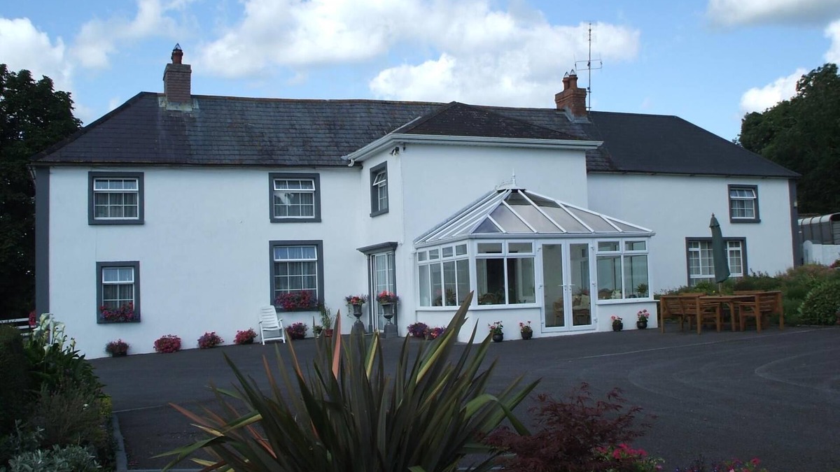 Inistioge Bed & Breakfast | Grove Farm House B&B