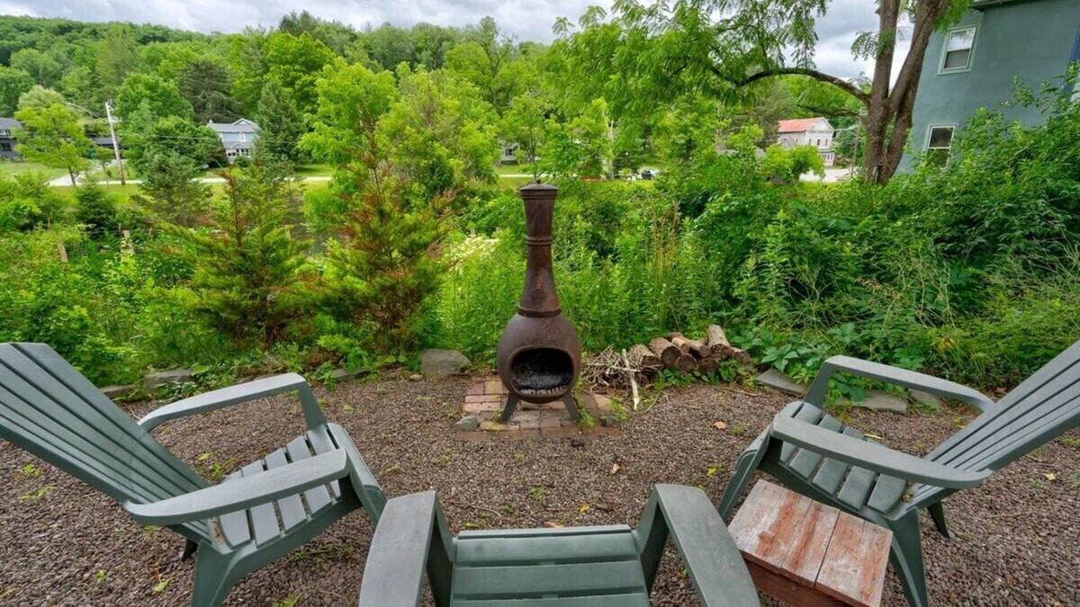 Narrowsburg House | Grove House - Sunny and Stylish in Narrowsburg