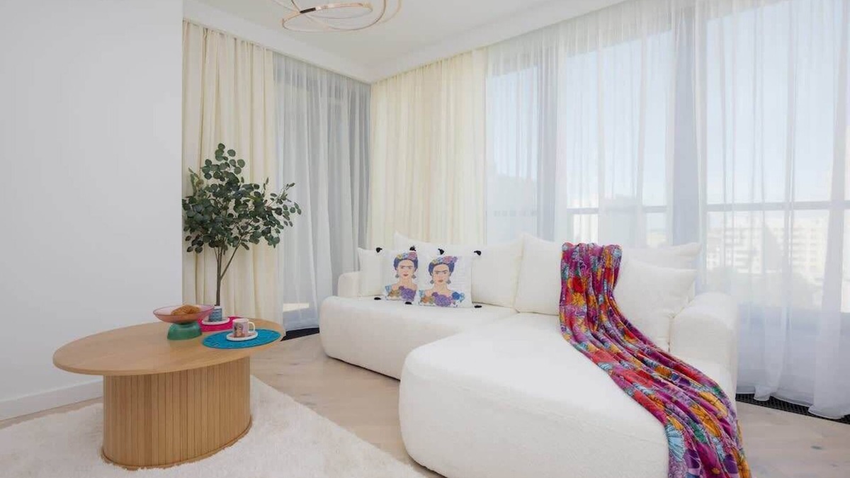Mirow Apartment | Grzybowska 37 | Prestigious Apartment | Parking