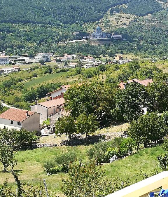 Castelpetroso Apartment | Guado di Pio-appartamento panoramico