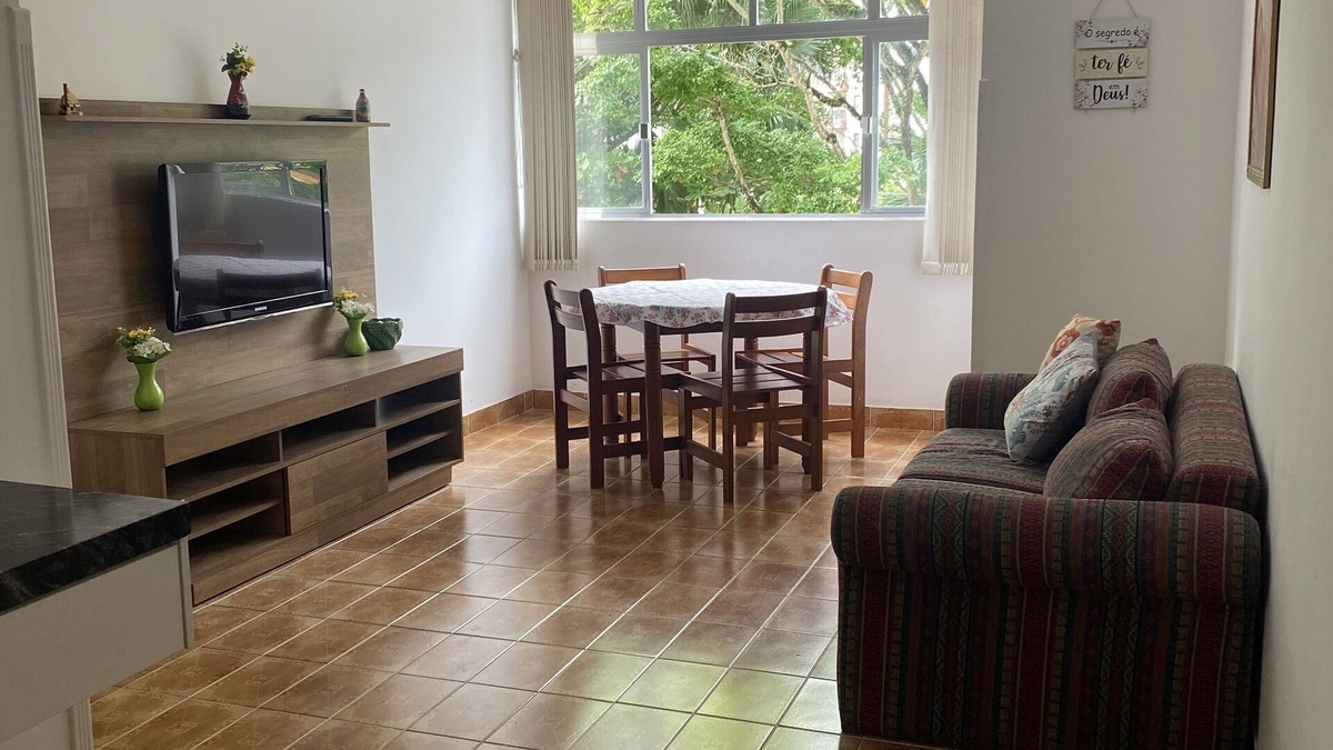 Jardim Mar e Ceu Apartment | Guarujá Apartment 400m from Praia da Enseada!