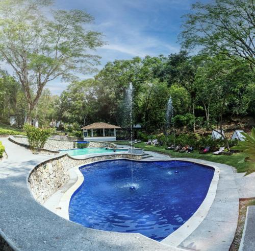 San Agustin Lanquin Hotel | Guayaha
