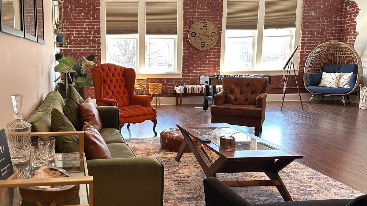 East Spencer Condo | Guest Favorite! Spacious Loft Overlooking NC Transportation Museum