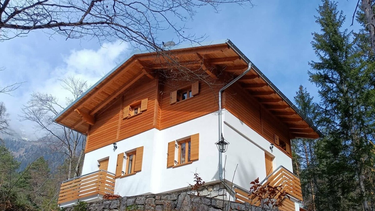 Tuenno Ski Chalet | Guest House Tresenga