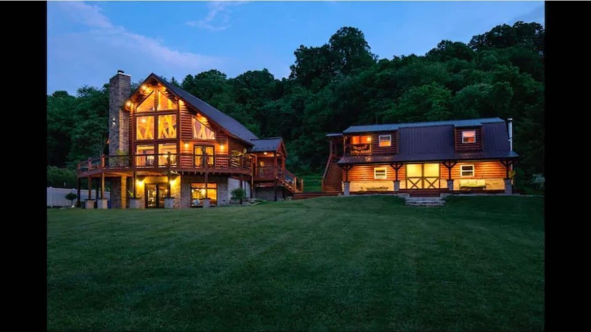 Widnoon House | Guest House at The River at Venue At The River