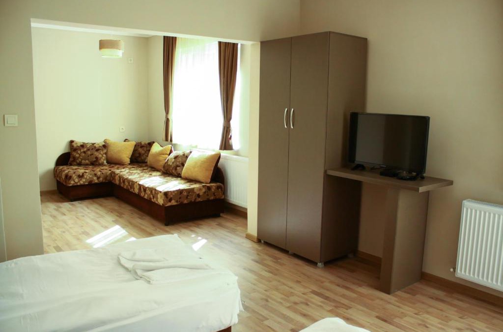 Kardzhali Province House | Guest House Central