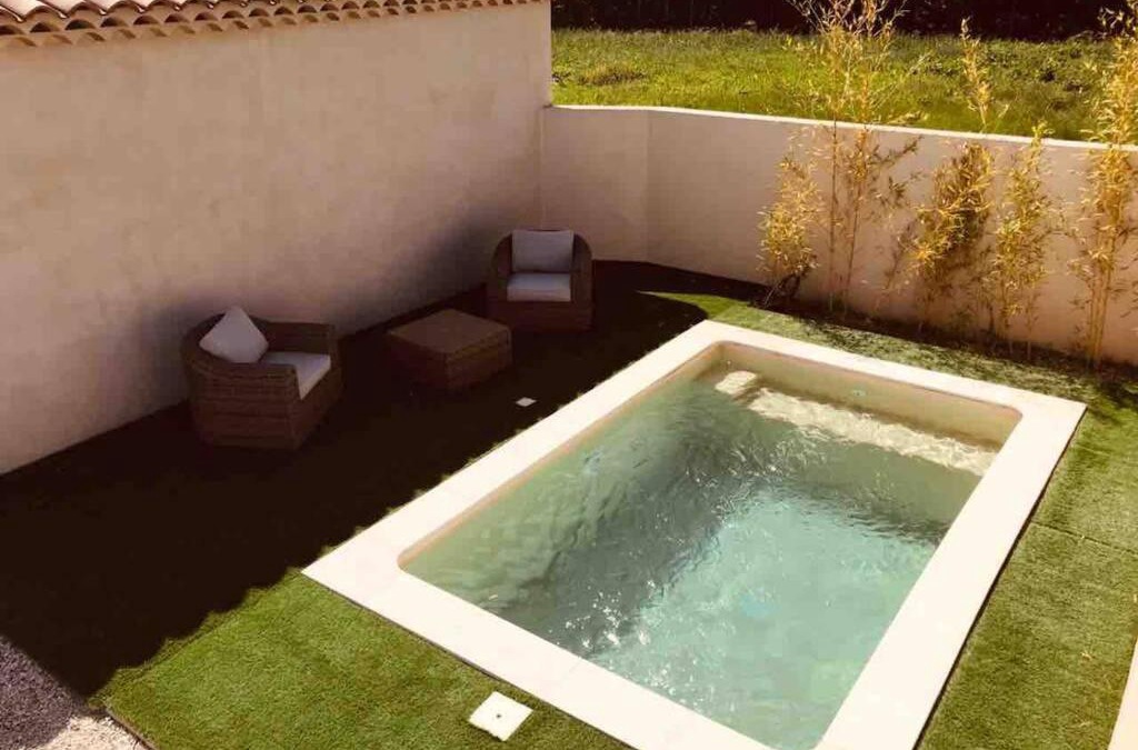 Rognonas Apartment | Guest house du paty