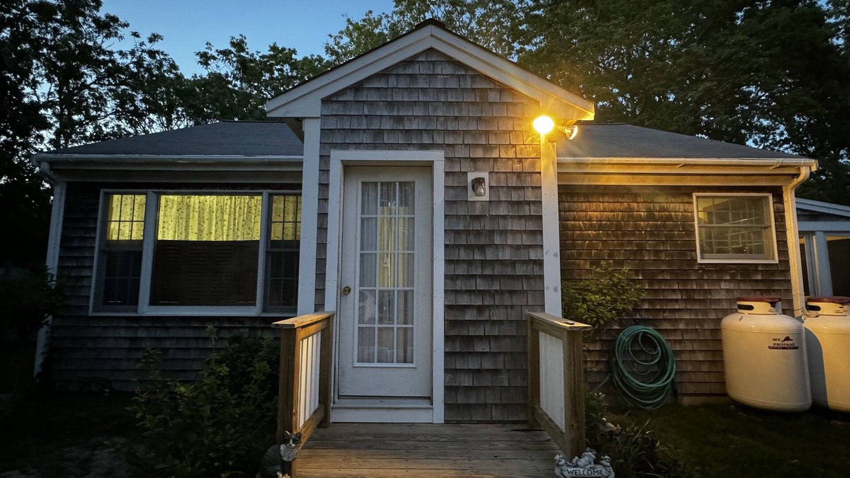 Edgartown House | Guest House In Edgartown