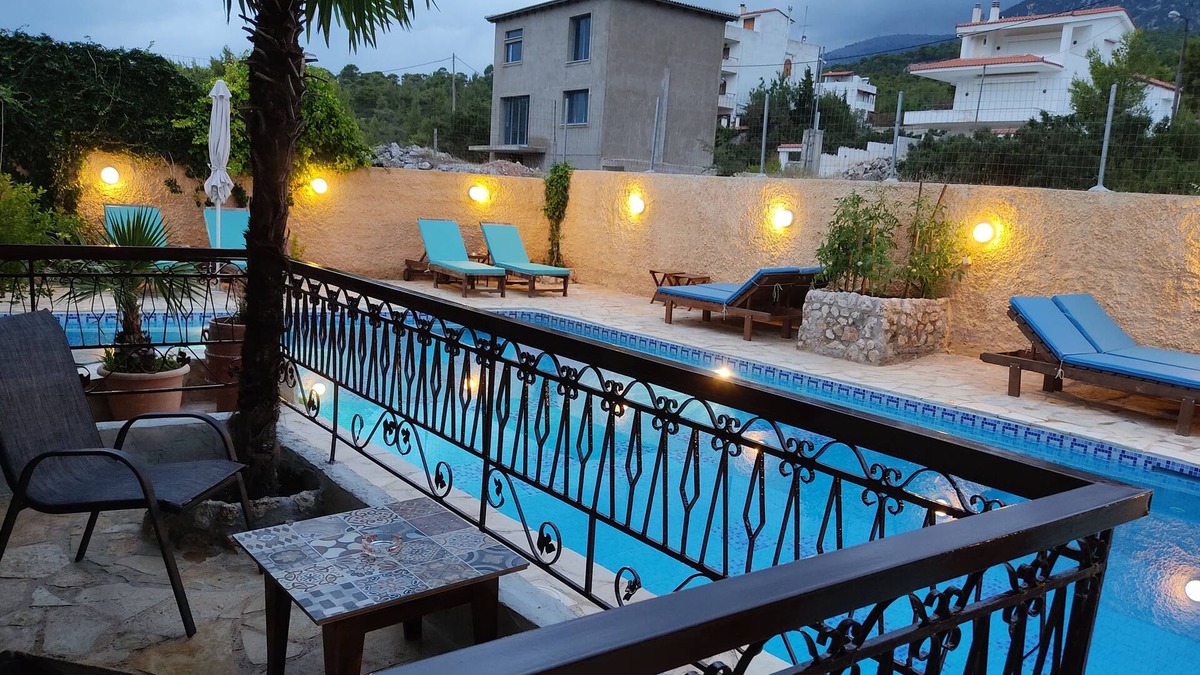 Almiros House | Guest House Kithairon