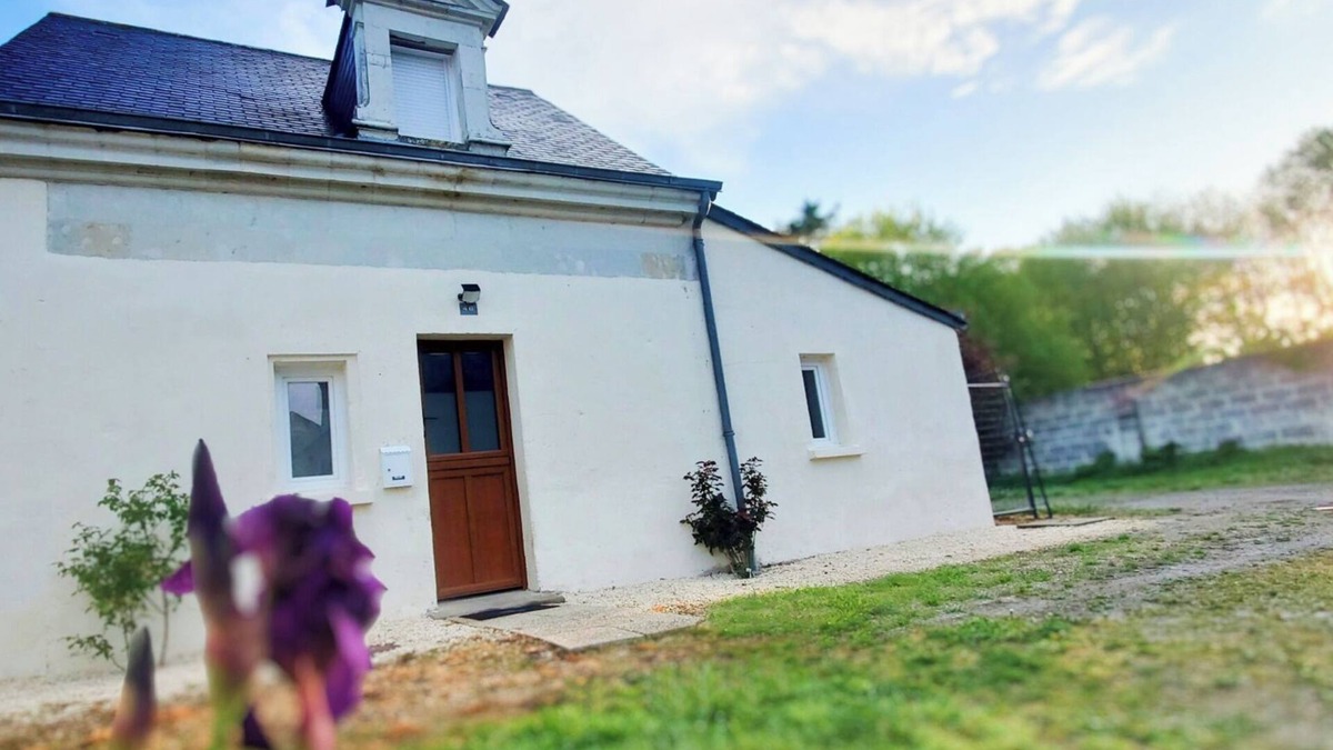 Saint-Mathurin-sur-Loire Cottage | Guest house "la petite maison des bords de Loire"