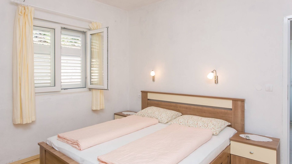 Kolocep Island Apartment | Guest House Oreb - One Bedroom Apartment with Terrace and Sea View