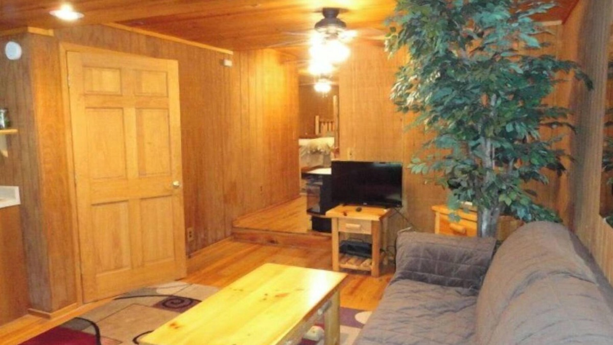 Folsomville Cabin | Guest House with acreage to explore.