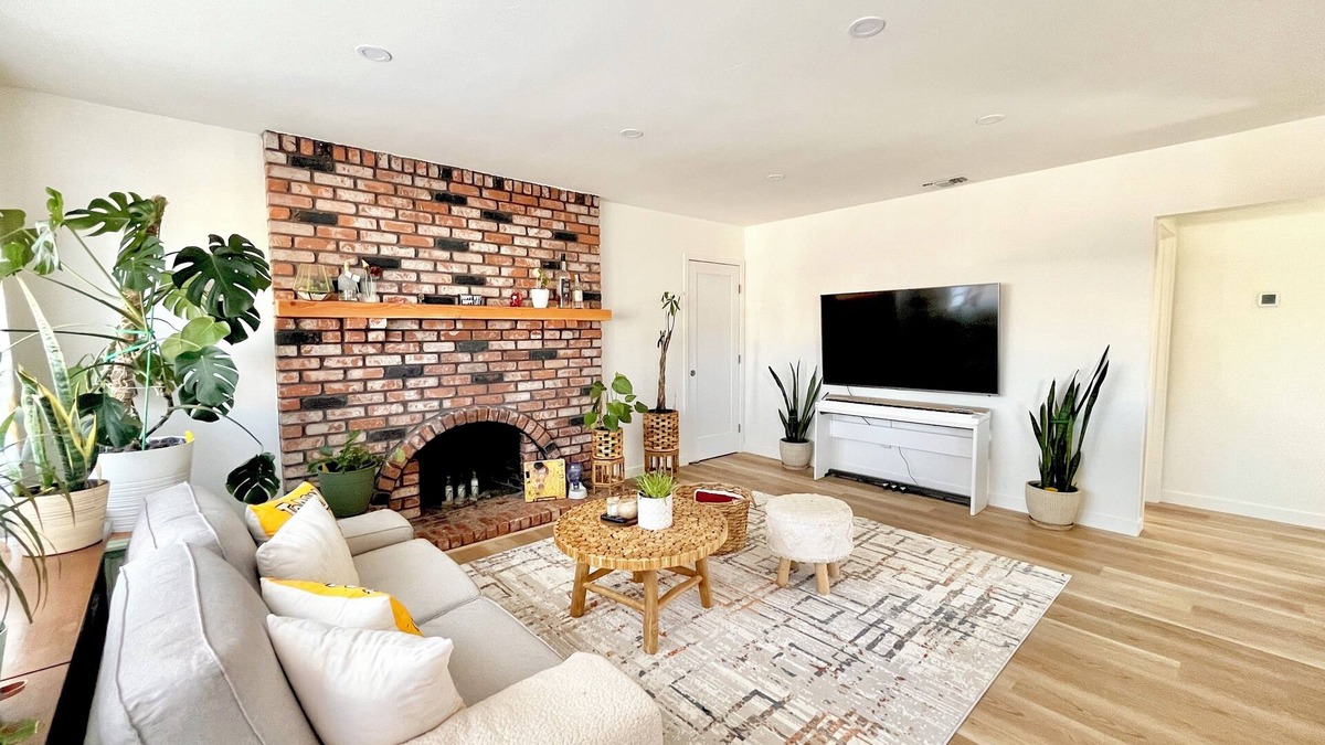 Santee House | Guest Quarter, separate entrance, free parking